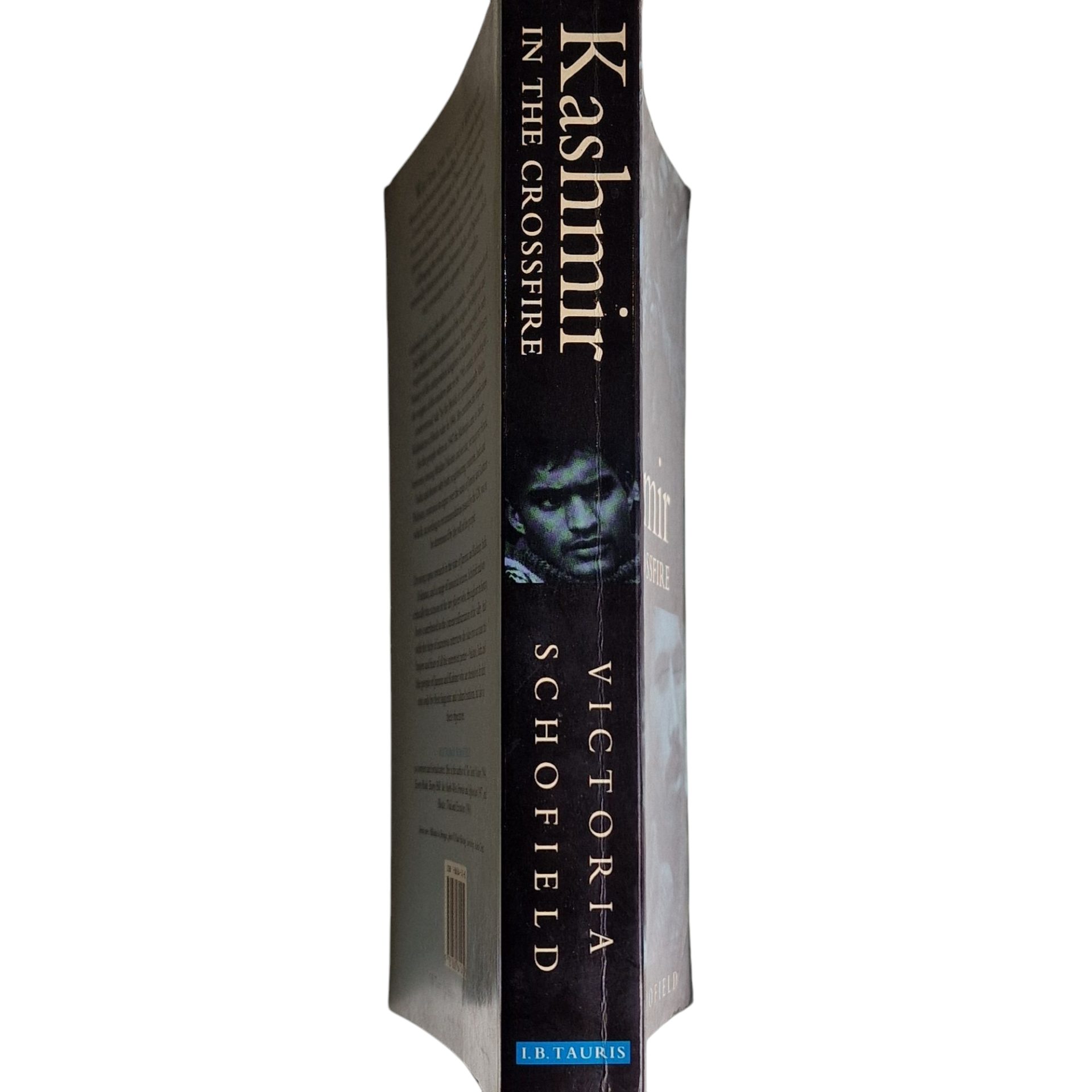 Kashmir in the Crossfire – Victoria Schofield (1996)