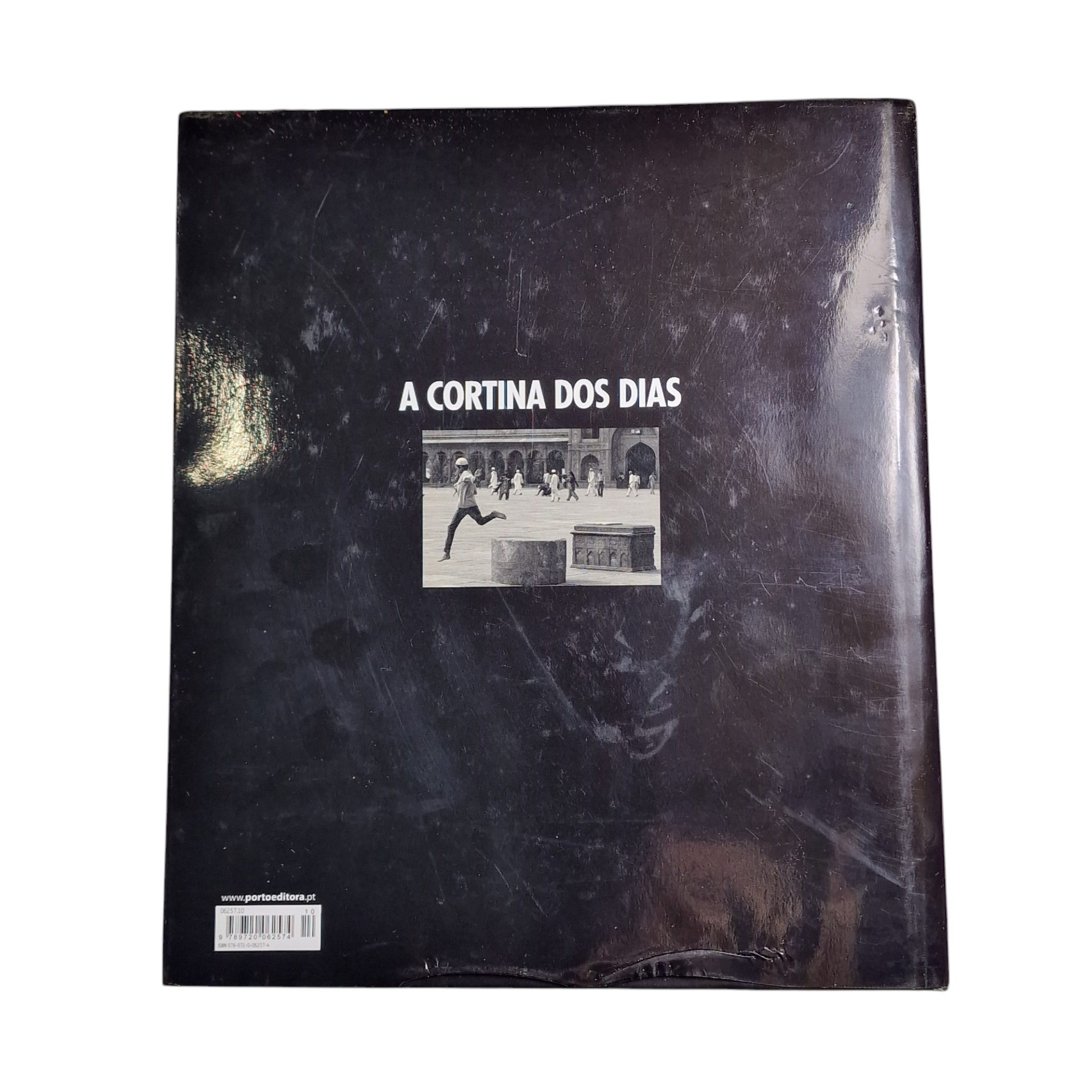 A Cortina dos Dias - Alfredo Cunha (2012)