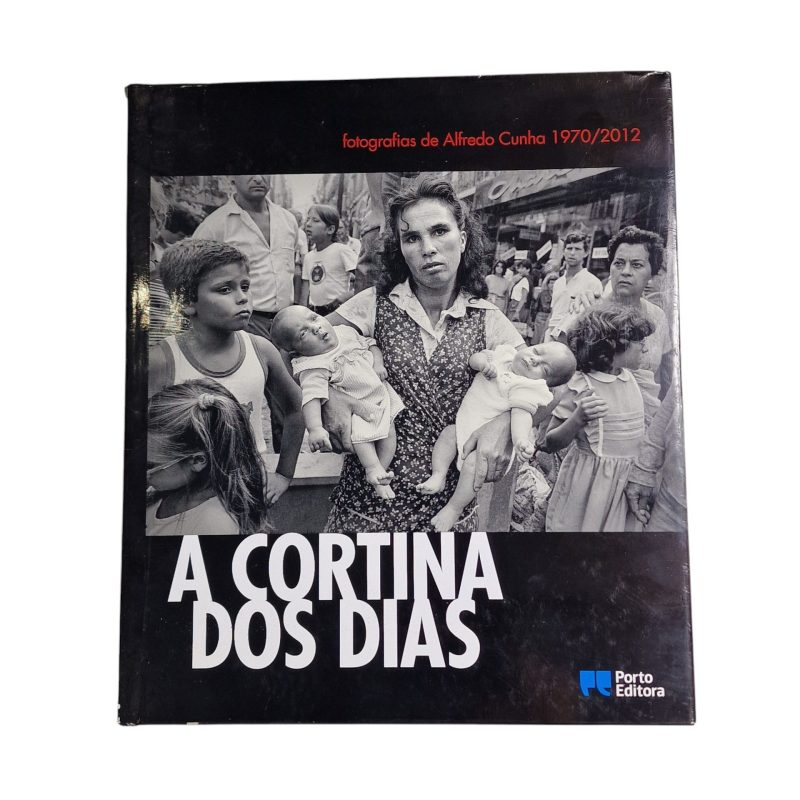A Cortina dos Dias - Alfredo Cunha (2012)