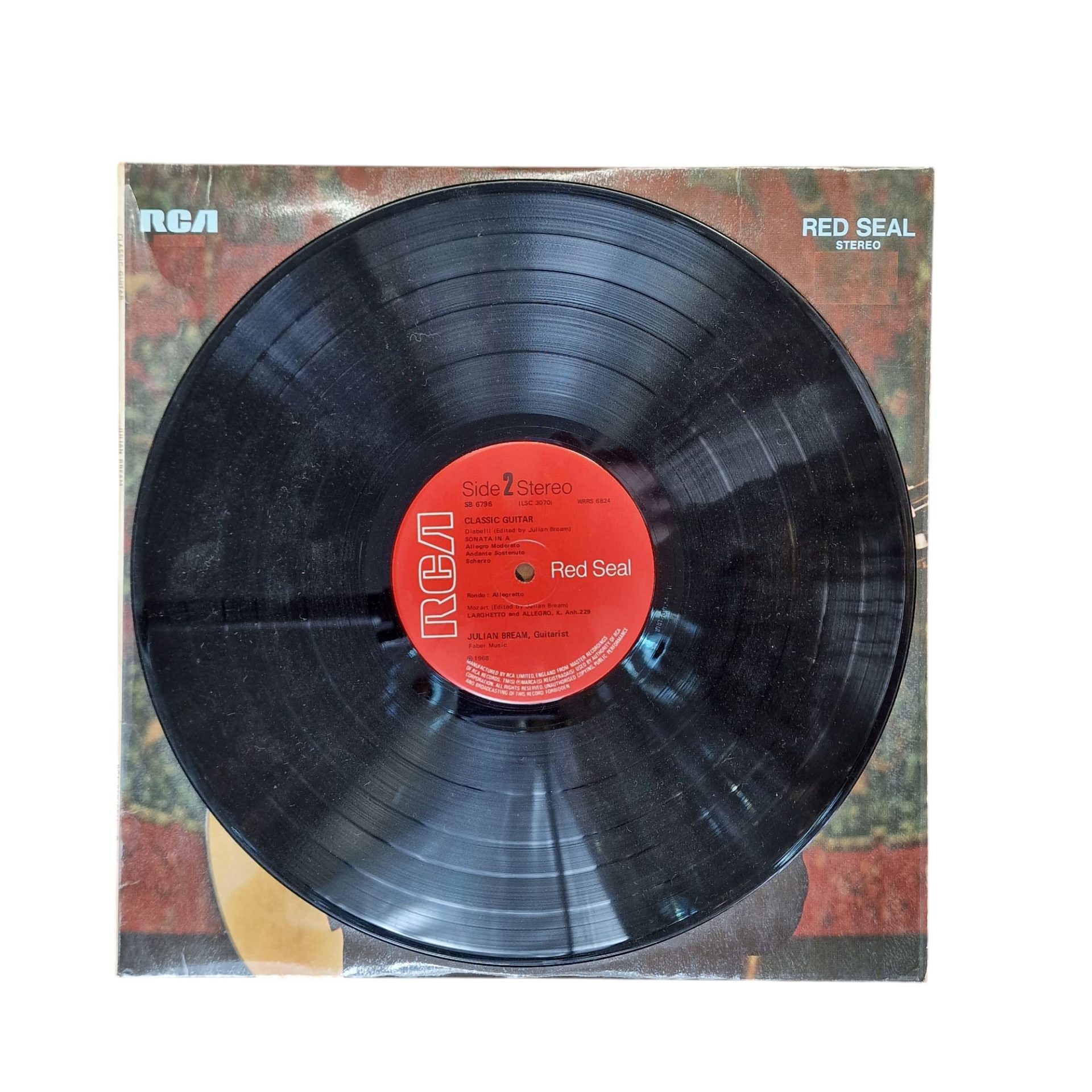 Classic Guitar - Julian Bream - (1969)