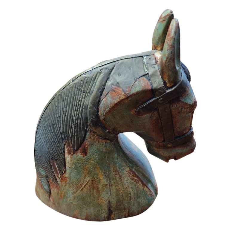 Busto de Cavalo em Madeira com Detalhes em Latão