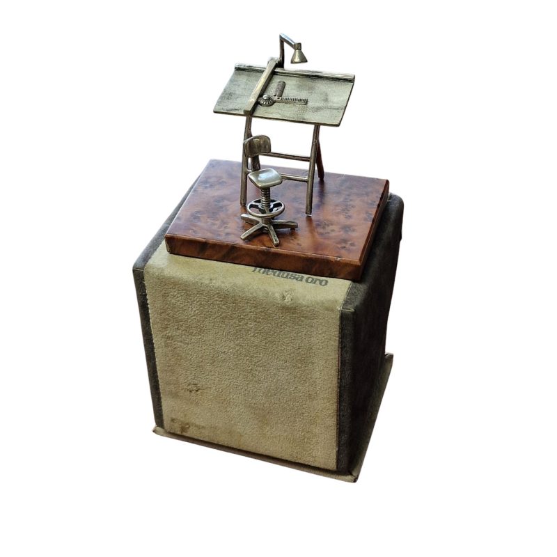 Miniatura de Mesa de Arquitetura – Medusa Oro em Prata 925