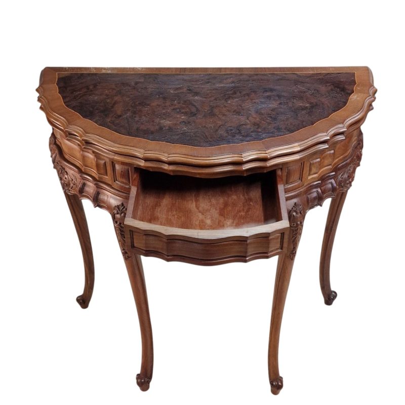Mesa de Jogo em Madeira Entalhada, Estilo Luís XV