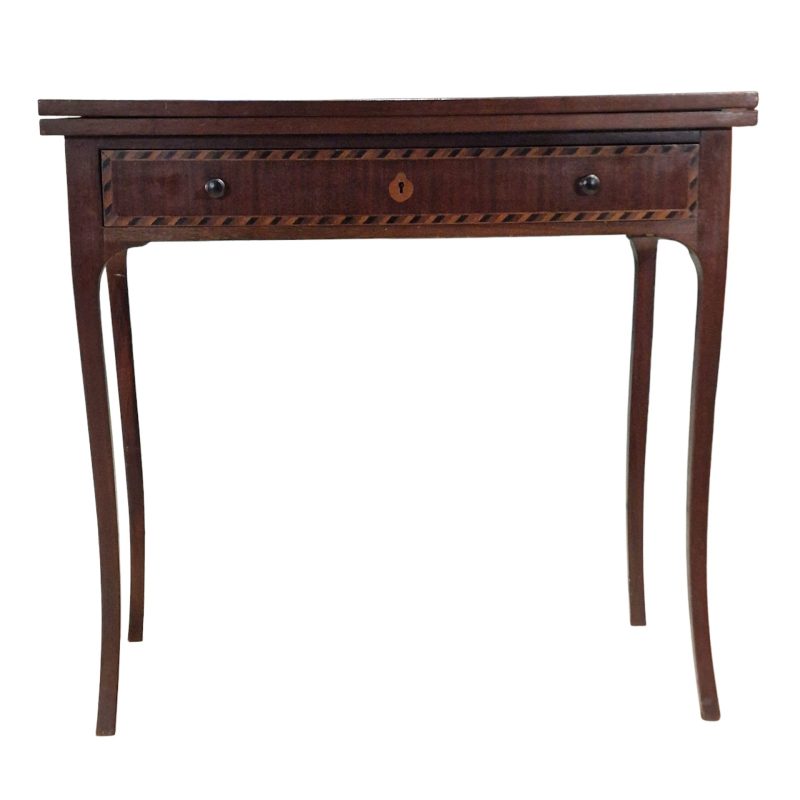 Mesa de Jogo com Tabuleiro de Xadrez Embutido