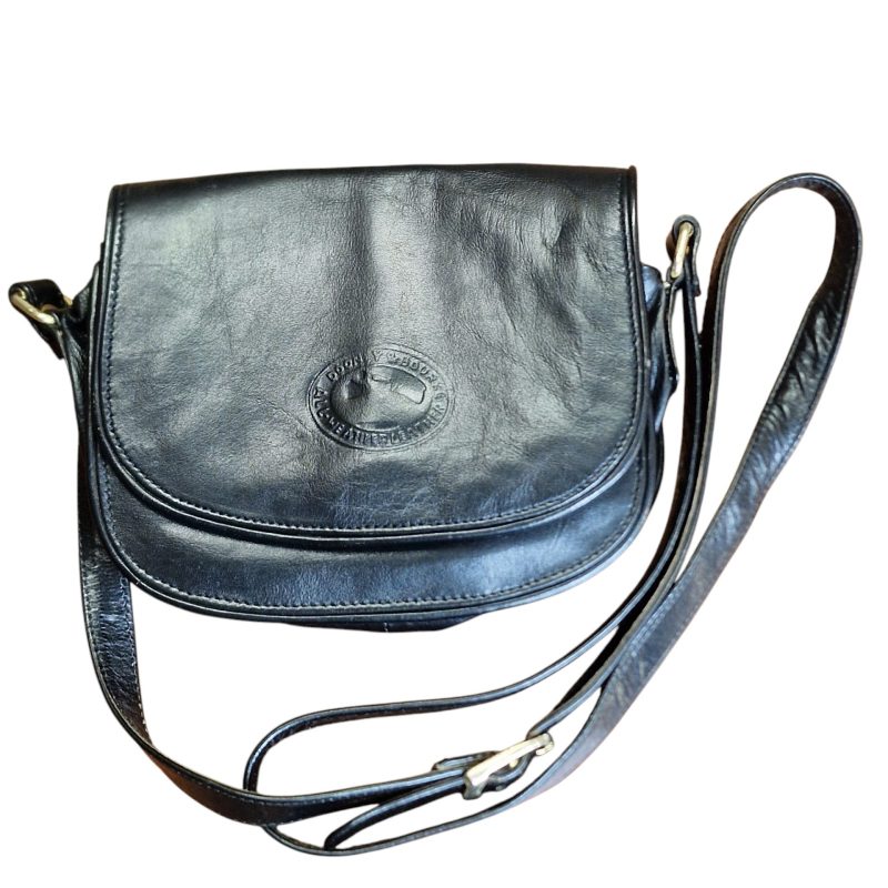 Mala de ombro em pele preta da Dooney & Bourke