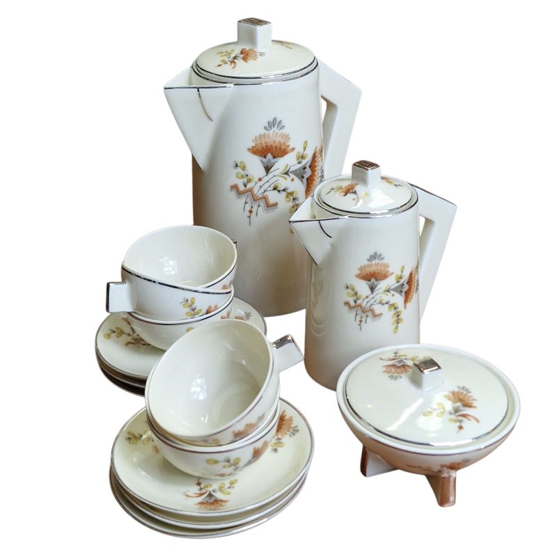 Serviço de chá Vista Alegre com 15 peças – decoração floral com pormenores em prata
