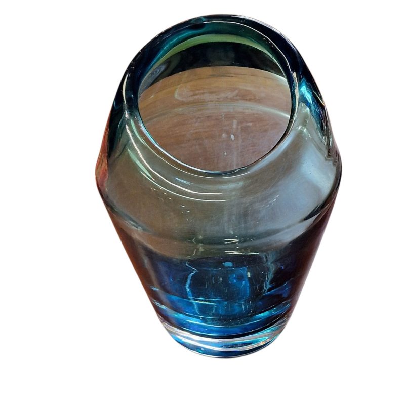 Jarra em vidro soprado azul – edição limitada assinada Jasmim nº 324/360