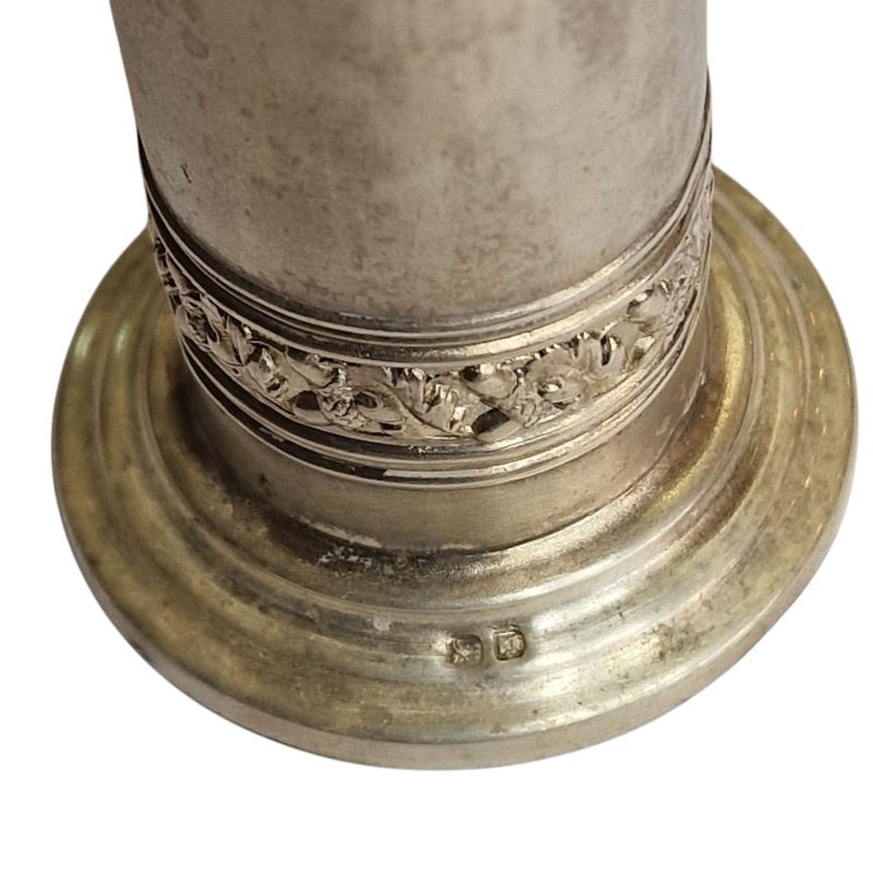 Paliteiro em Prata 835 com Relevo Ornamental