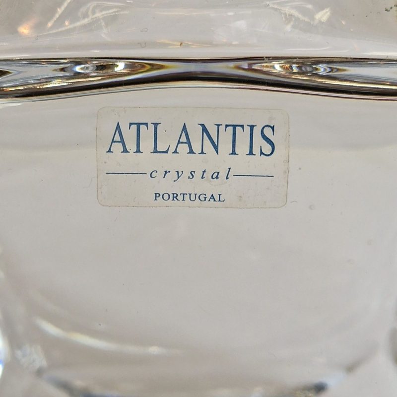 Garrafa em cristal Atlantis com tampa facetada âmbar