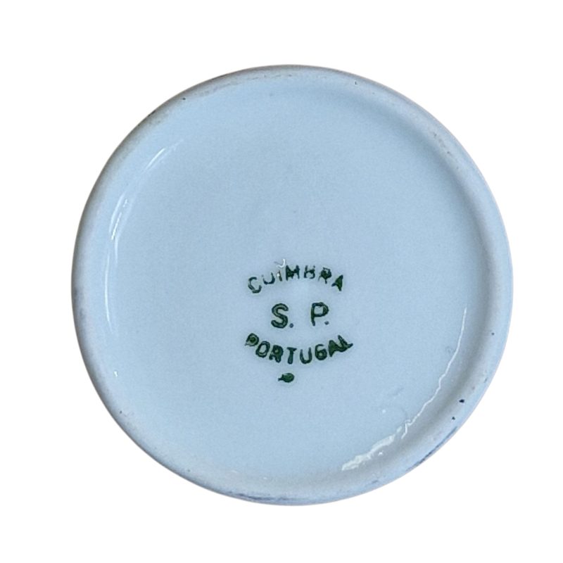 Paliteiro em porcelana branca com dourado – Coimbra S.P., Portugal