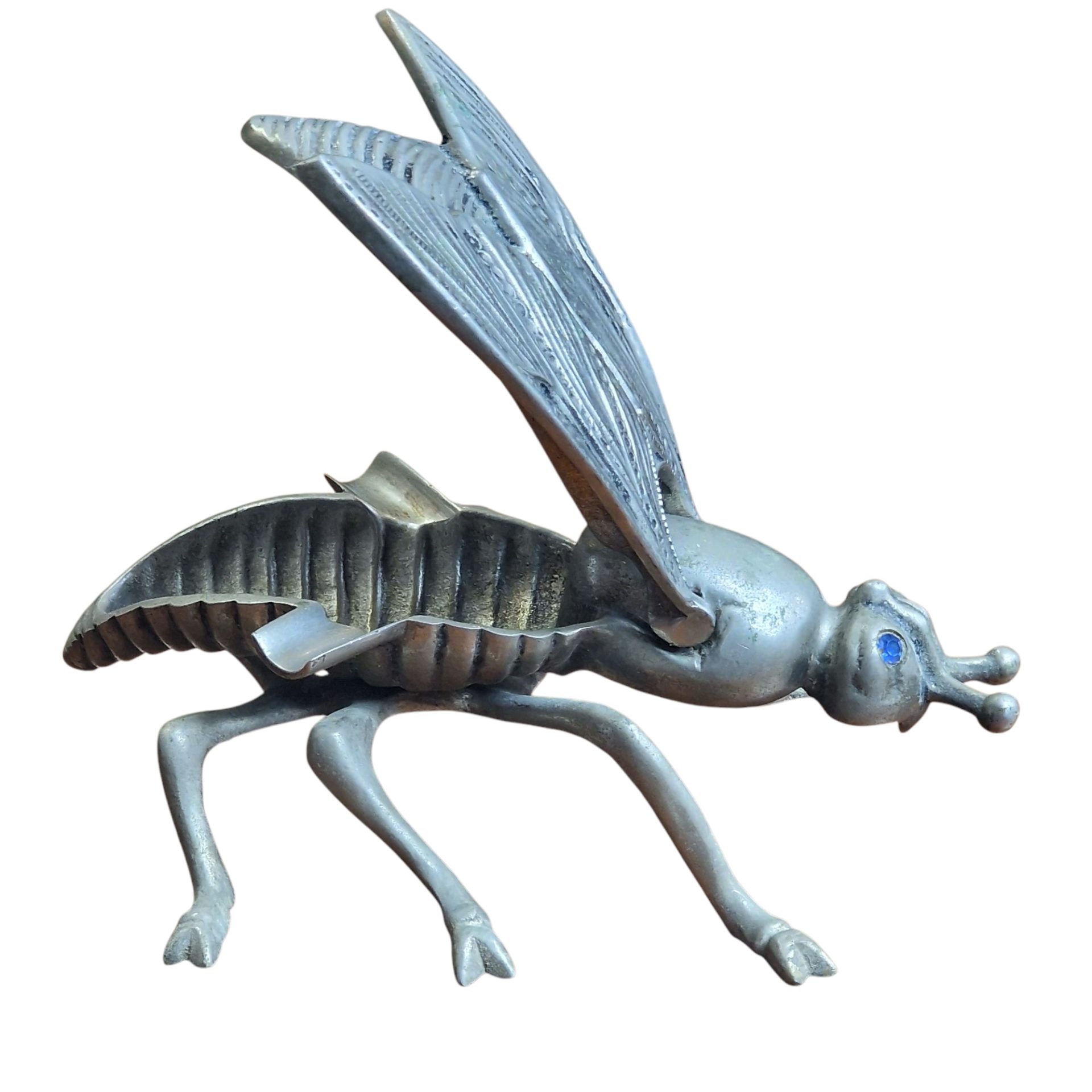 Cinzeiro em forma de mosca com asas articuladas