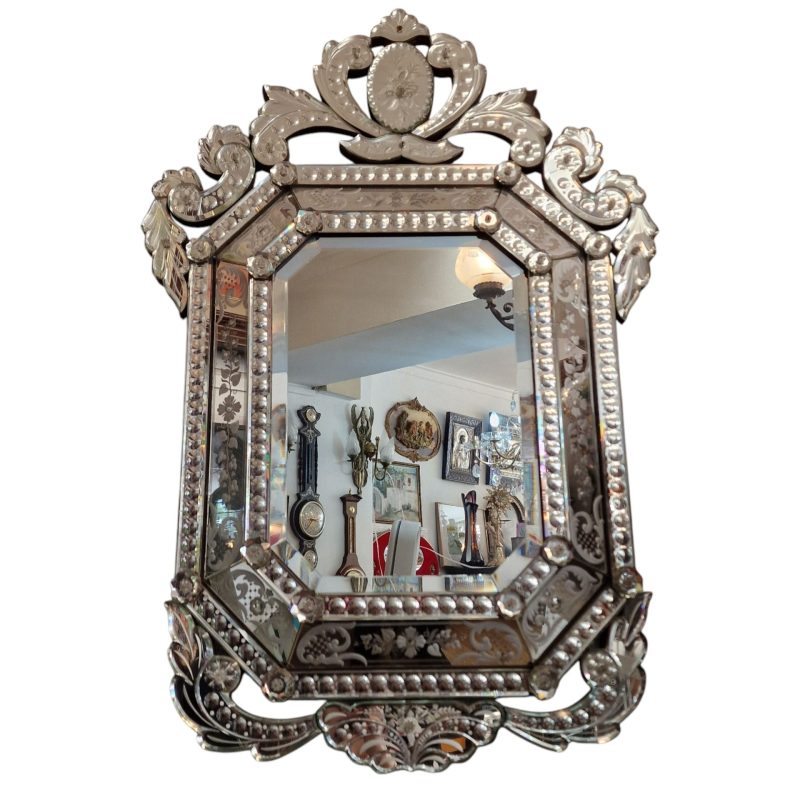 Espelho Veneziano Ornamental Com Gravações Florais