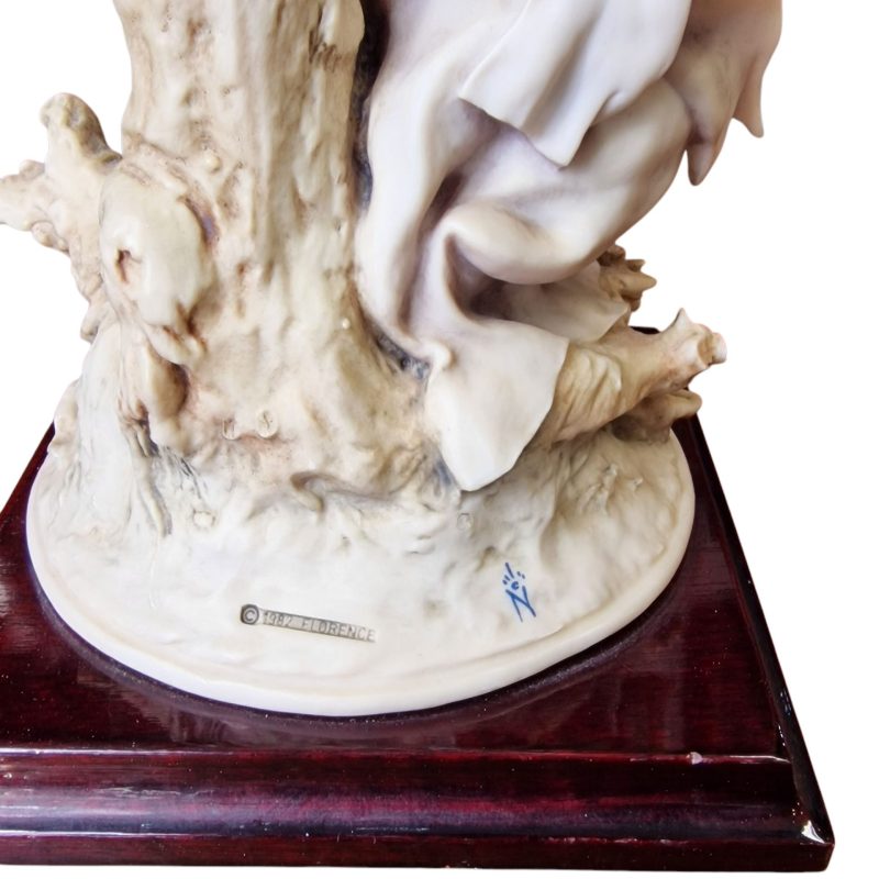 Escultura "Dama Romântica" de Giuseppe Armani, 1982 – Florence