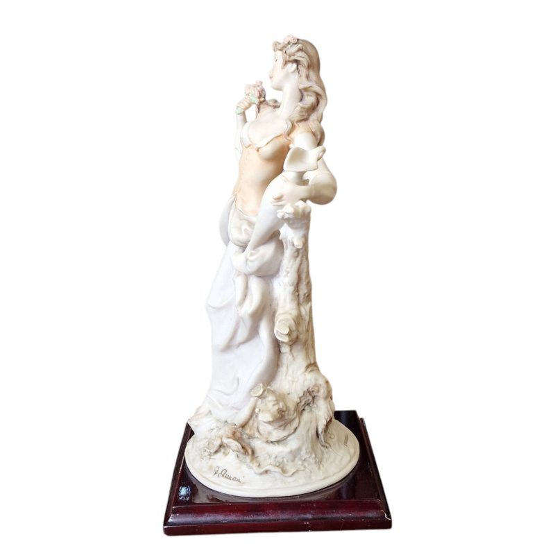 Escultura "Dama Romântica" de Giuseppe Armani, 1982 – Florence