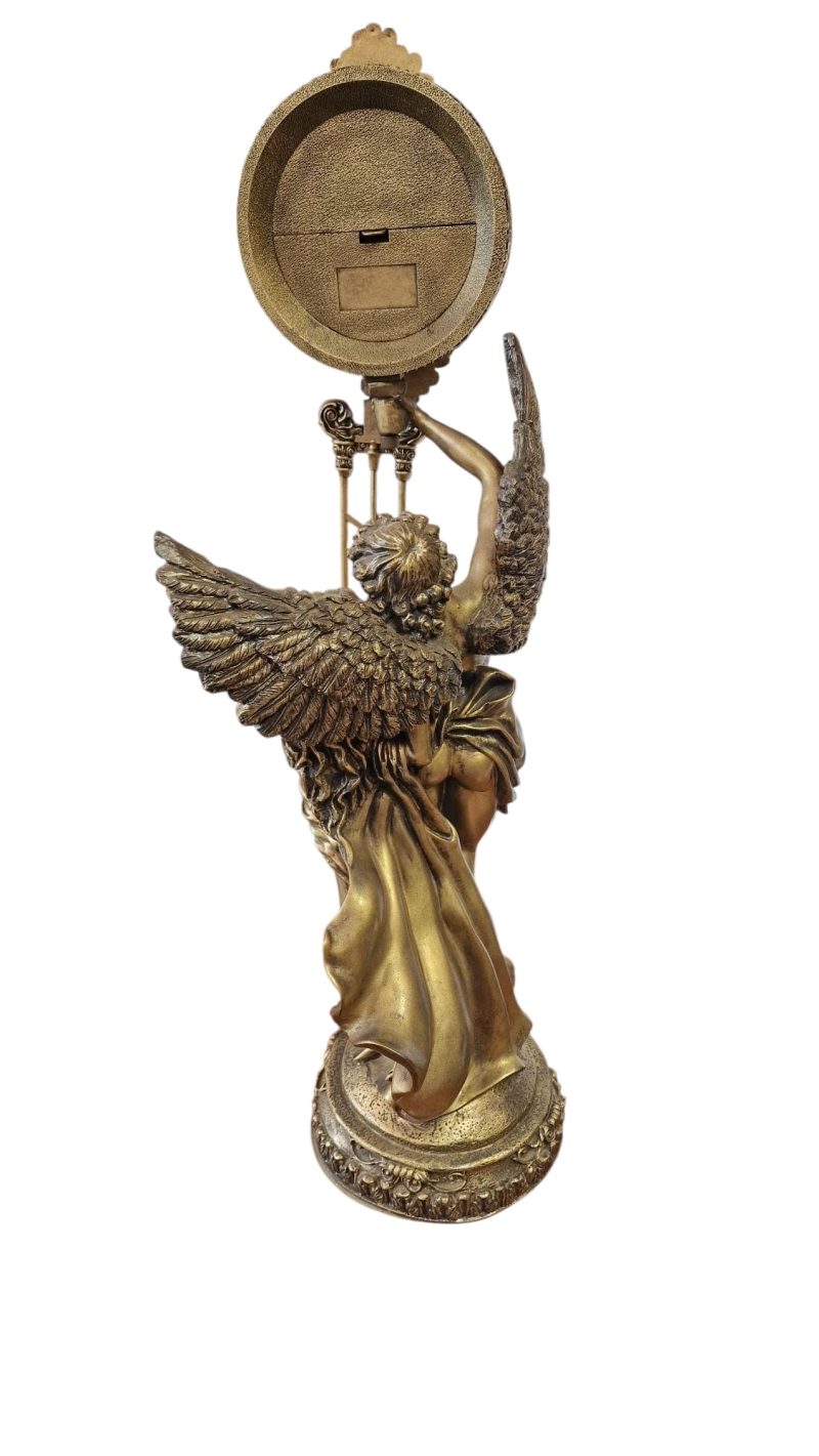 Relógio de Pêndulo Decorativo com Escultura de Anjos – Estilo Clássico Dourado