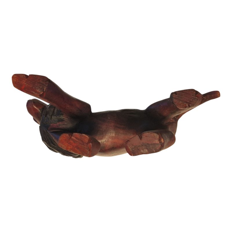 Escultura Artesanal de Leão Africano em Madeira – Esculpido à Mão com Dentes em Osso