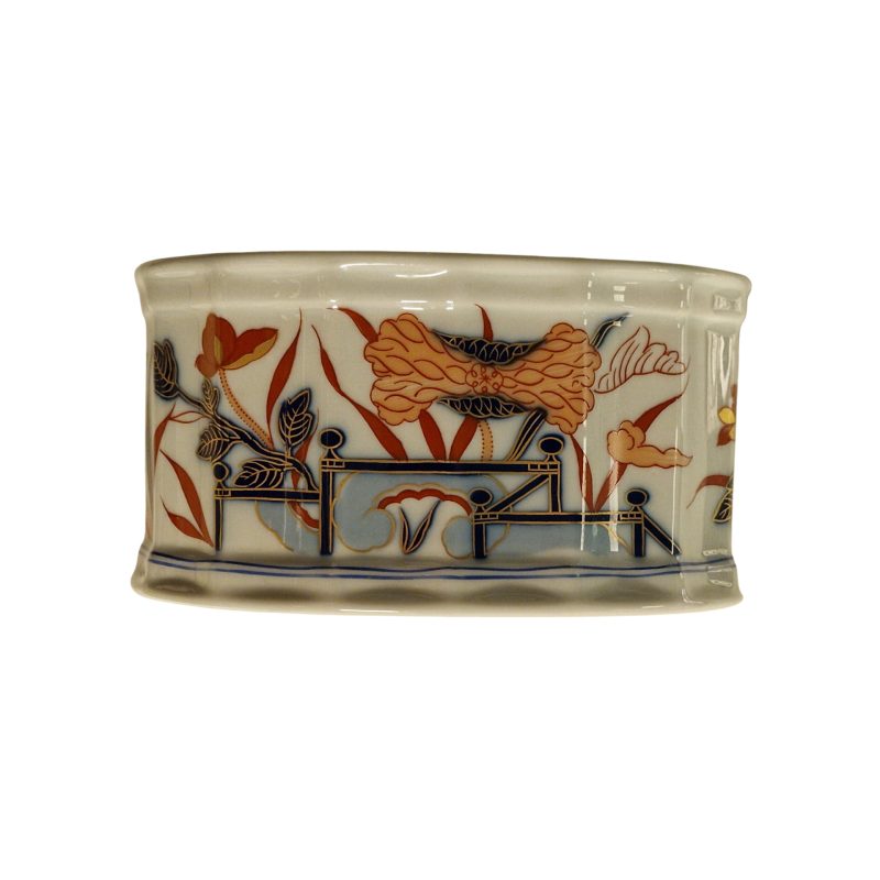 Caixa “Diogo” – Coleção Imari – Vista Alegre – Porcelana pintada à mão com ouro – 1980