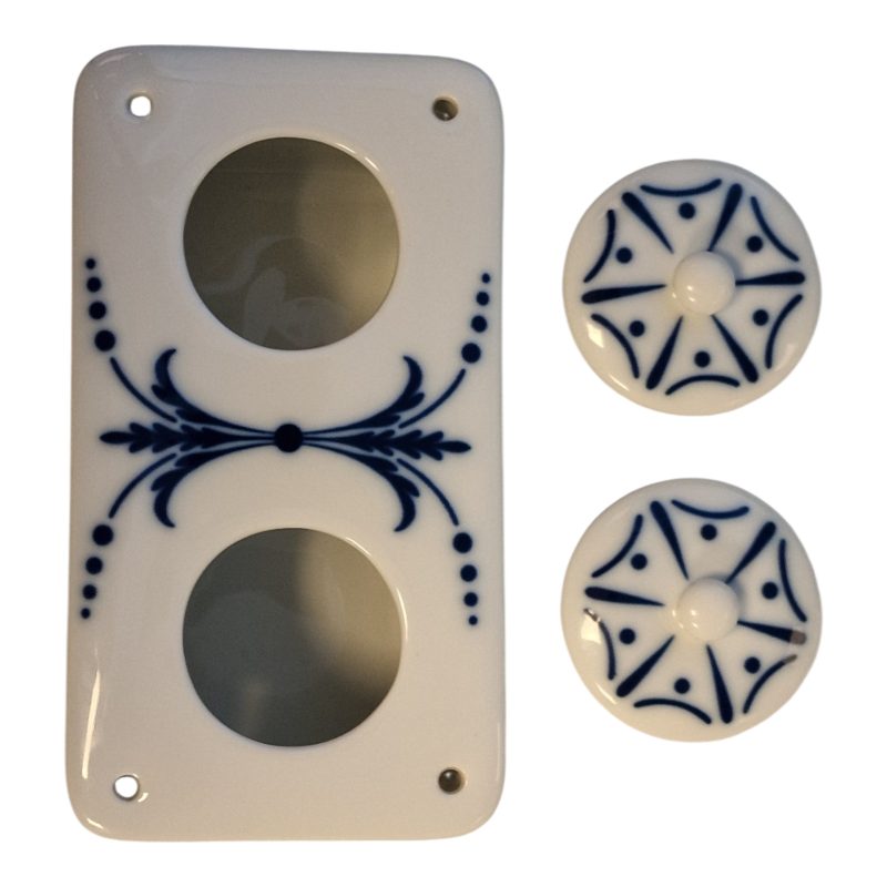 Tinteiro “Império” – Vista Alegre – Porcelana branca com decoração azul – 16×7×8cm