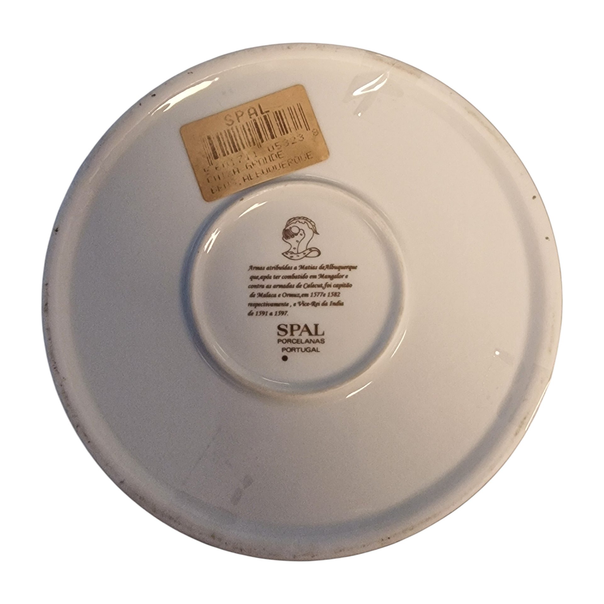 Caixa Redonda “Matias de Albuquerque” – SPAL – Porcelana decorada com brasão heráldico – 14,5 cm